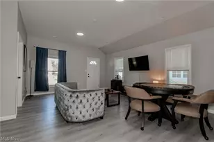 246 Courtland Blvd, Eastlake, OH 44095 - Photo 5