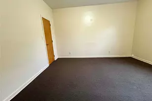 147 S Muskingum St, Cadiz, OH 43907 - Photo 5