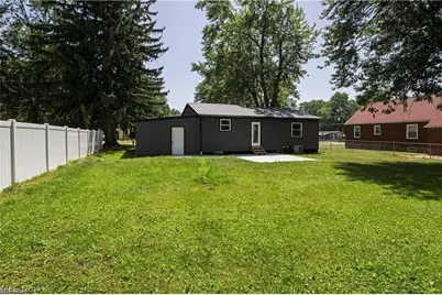 519 W Fike Avenue, Orrville, OH 44667 - Photo 3
