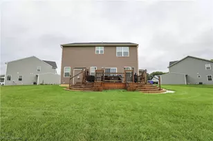 2183 Orchard Cir, Ravenna, OH 44266 - Photo 35