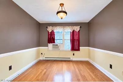 8240 Deepwood Boulevard #7-18, Mentor, OH 44060 - Photo 9