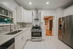 2120 Richland Ave, Oakwood, OH 44107 - Photo 9