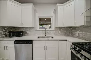 2120 Richland Ave, Oakwood, OH 44107 - Photo 13