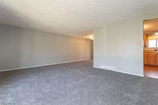 7040 Polk Ct, Mentor, OH 44060 - Photo 7