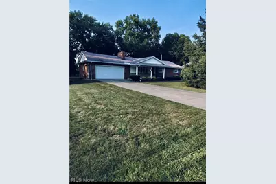 4825 Edinderry Drive NW, Canton, OH 44708 - Photo 1