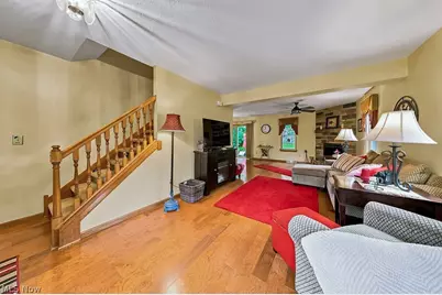 1845 Hobbits Way, Brunswick, OH 44212 - Photo 3