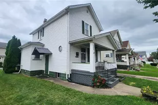 154 Moore Ave NW, New Philadelphia, OH 44663 - Photo 3