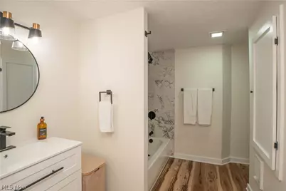 615 Summit Street SE, North Canton, OH 44720 - Photo 27