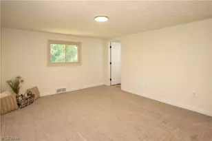 615 Summit St SE, North Canton, OH 44720 - Photo 17