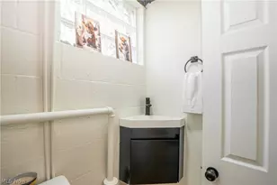 615 Summit St SE, North Canton, OH 44720 - Photo 37
