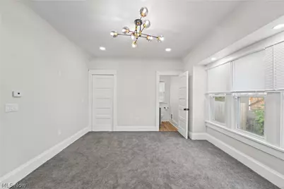 1381 E 110 Street, Loveland, OH 44106 - Photo 5