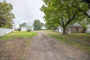 2468 Tabor Ridge Rd NE, New Philadelphia, OH 44663 - Photo 5