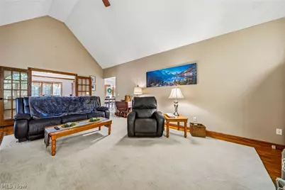 10893 Lakebrook Drive, Kirtland, OH 44094 - Photo 23