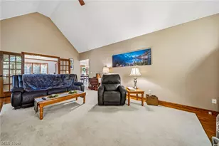 10893 Lakebrook Dr, Kirtland, OH 44094 - Photo 23