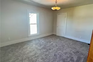 717 S South Lawn Ave, Coshocton, OH 43812 - Photo 13