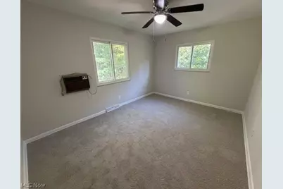 1760 Karg Drive, Akron, OH 44313 - Photo 11