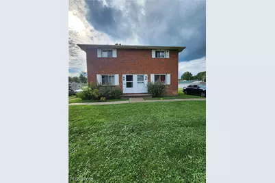 3015 Coventry Boulevard NE, Canton, OH 44705 - Photo 1