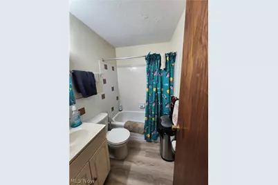 3015 Coventry Boulevard NE, Canton, OH 44705 - Photo 11