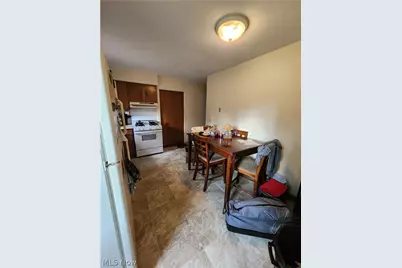3015 Coventry Boulevard NE, Canton, OH 44705 - Photo 3