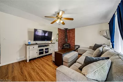 8625 Ravenna Road, Chardon, OH 44024 - Photo 21
