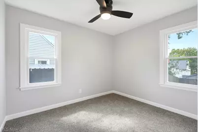 1696 Oakwood Avenue, Akron, OH 44301 - Photo 15
