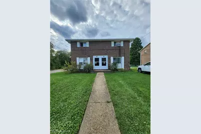 3003 Coventry Boulevard NE, Canton, OH 44705 - Photo 1