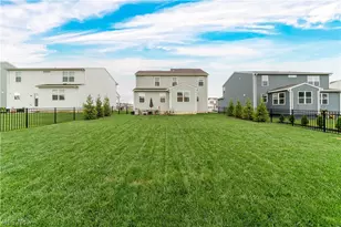 12577 Challenge Wy, Columbia Station, OH 44028 - Photo 23