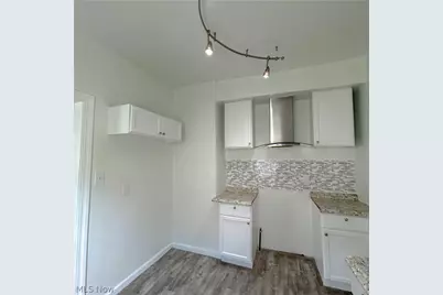 3415 E 113th Street #lower, Loveland, OH 44104 - Photo 5