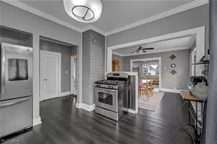 2066 Bunts Rd, Oakwood, OH 44107 - Photo 13