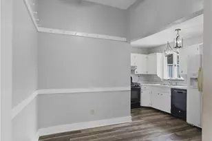 190 W Main St, Smithville, OH 44677 - Photo 9
