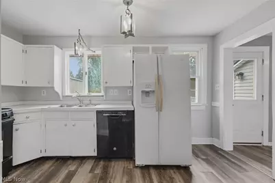 190 W Main Street, Smithville, OH 44677 - Photo 11