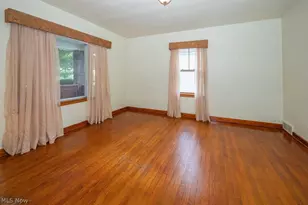 1950 Connecticut Ave, Youngstown, OH 44509 - Photo 7