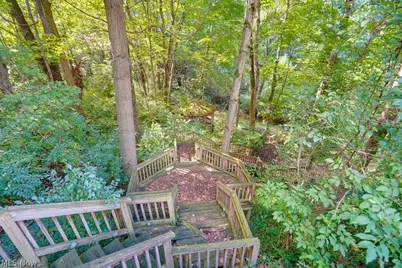 8808 Eastlynn Avenue NW, Massillon, OH 44646 - Photo 5