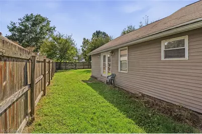 4619 Ridge Avenue SE, Canton, OH 44707 - Photo 23