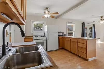4619 Ridge Avenue SE, Canton, OH 44707 - Photo 11