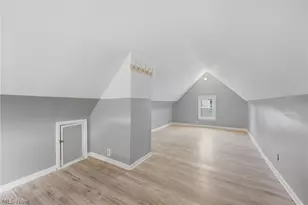 2162 W 95th St, Loveland, OH 44102 - Photo 21