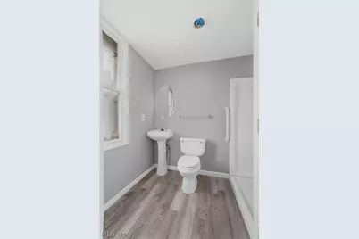 2162 W 95th Street, Loveland, OH 44102 - Photo 7