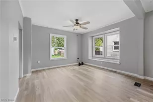 2162 W 95th St, Loveland, OH 44102 - Photo 9