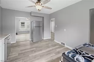 2162 W 95th St, Loveland, OH 44102 - Photo 13
