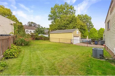 845 Carnegie Avenue, Akron, OH 44314 - Photo 25