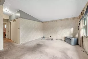 845 Carnegie Ave, Akron, OH 44314 - Photo 3