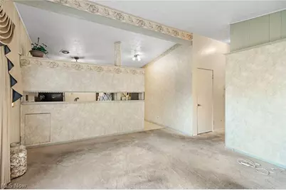 845 Carnegie Avenue, Akron, OH 44314 - Photo 5