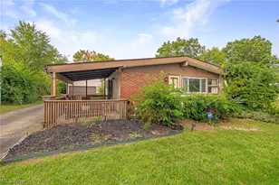 845 Carnegie Ave, Akron, OH 44314 - Photo 29