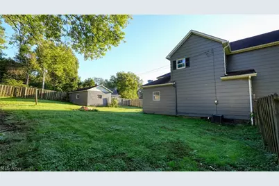 2249 Bishard Avenue, Cambridge, OH 43725 - Photo 25