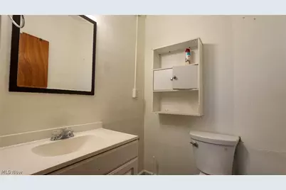2249 Bishard Avenue, Cambridge, OH 43725 - Photo 11