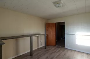 2249 Bishard Ave, Cambridge, OH 43725 - Photo 21