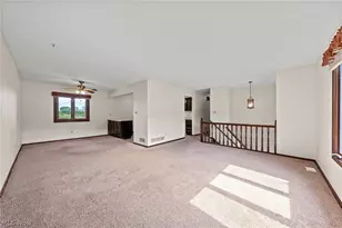 1901 Pleasant Valley Rd, Streetsboro, OH 44241 - Photo 7