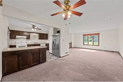 1901 Pleasant Valley Road, Streetsboro, OH 44241 - Photo 11