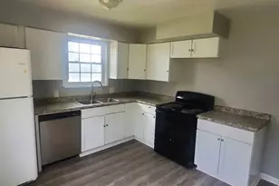 4595 Lee Rd, Loveland, OH 44128 - Photo 3