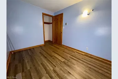 516 N Oak Street, West Lafayette, OH 43845 - Photo 17